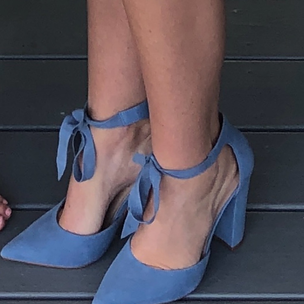 Steve Madden Pearl Blue Ankle Nubuck Heels